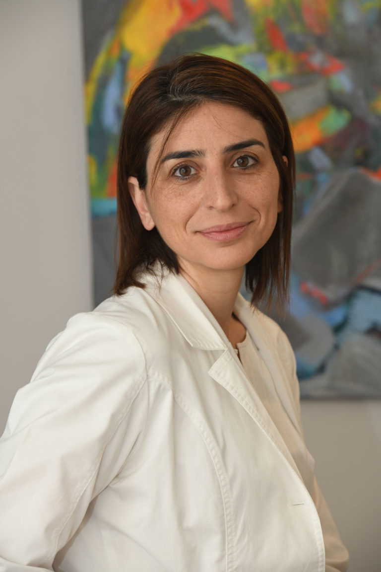 stella roidi ginaikologos 768x1152